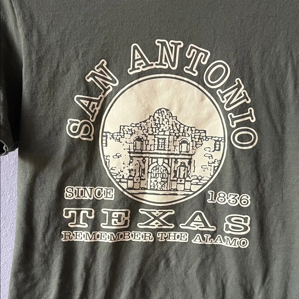 Gildan San Antonio Texas Alamo Graphic Tee - Olive